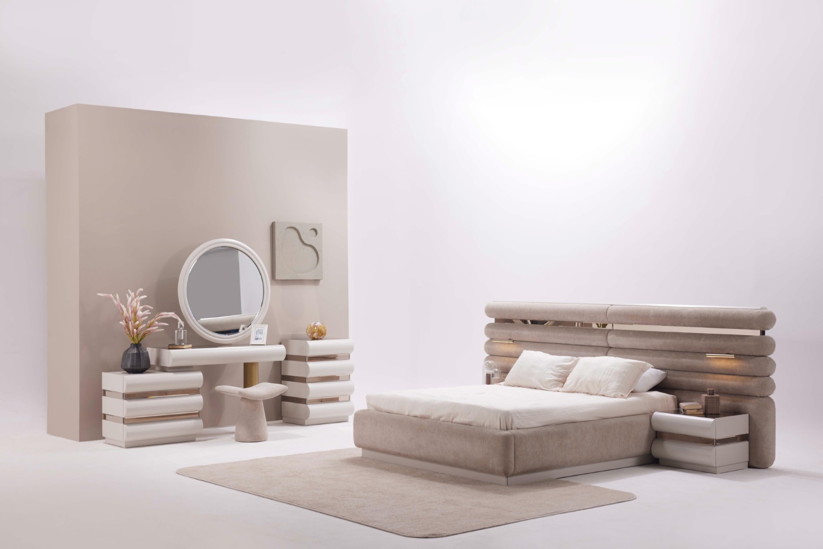 Hermosa Bed Set - Image 11