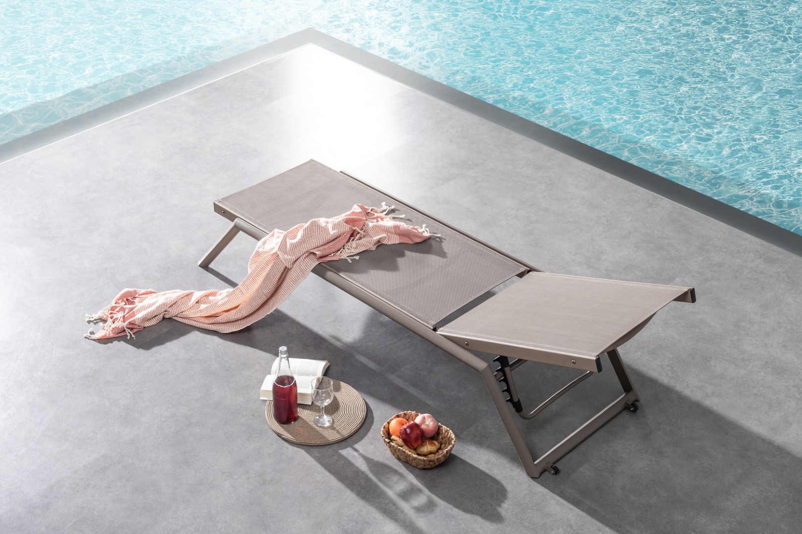 VEGAS Outdoor Sun Lounger - Image 6