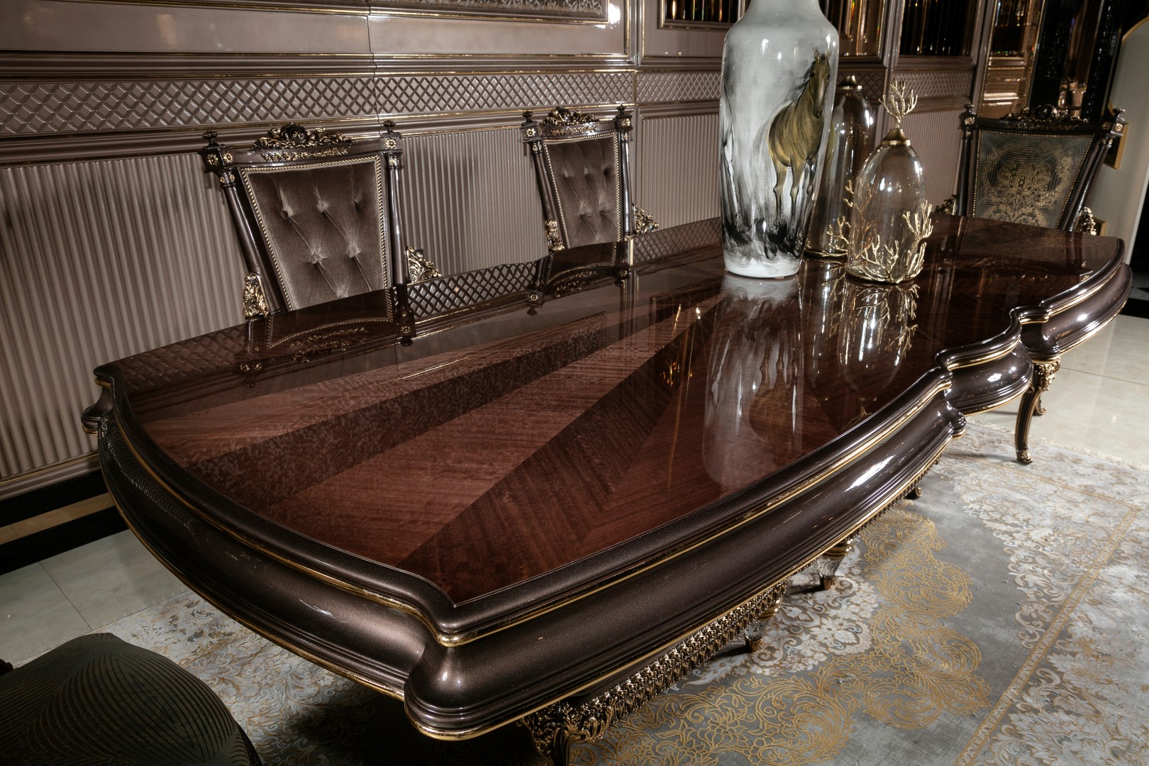 VENDIK Classic Dining Set - Image 6